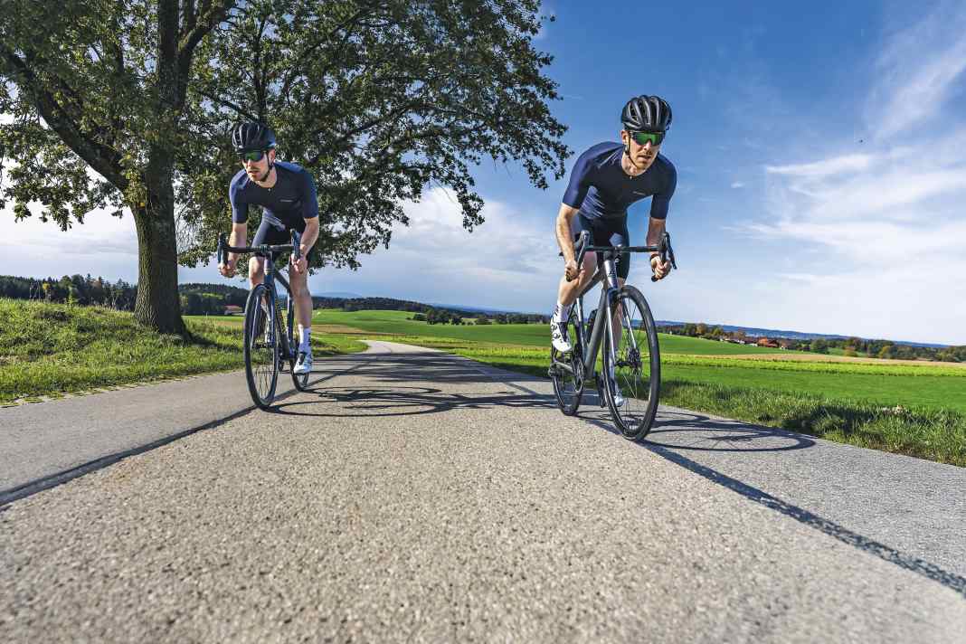 Lightweight construction duel: Schmolke Leggerissima TLO vs. Benotti Fuoco Carbon Ultra