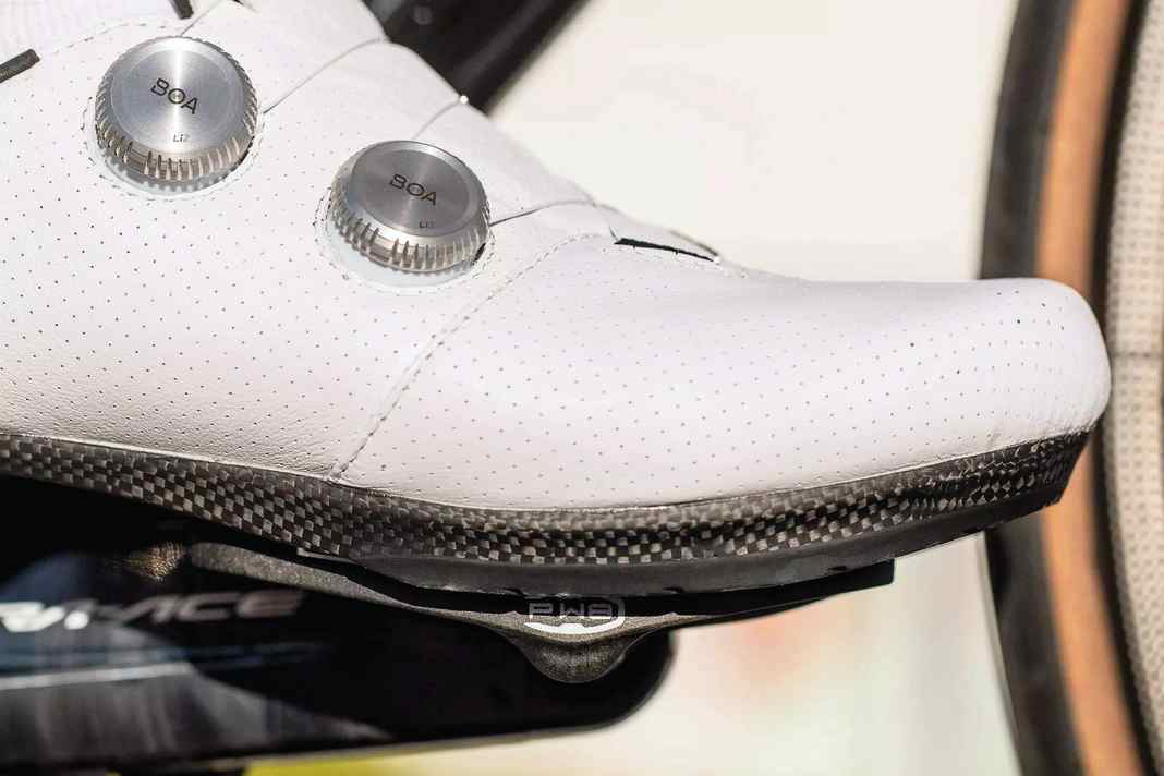 New products in the TOUR test centre. A new pedal system from Ekoi