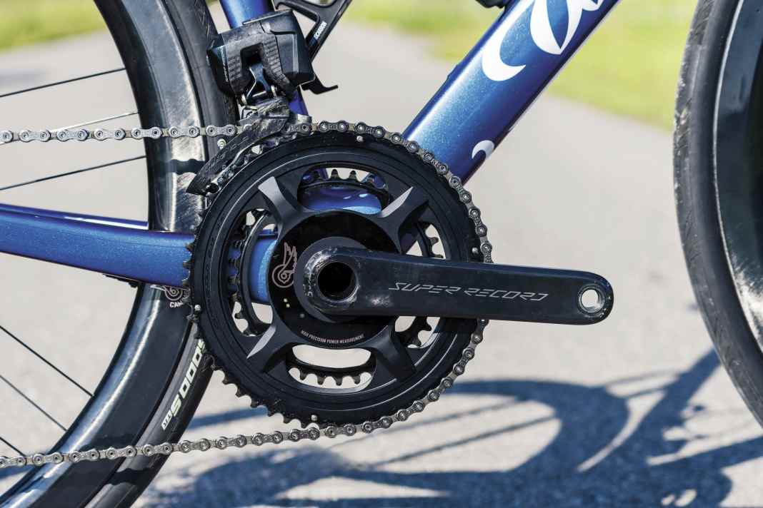 Nobles Set-Up - Das Powermeter für die Super Record ist optional und kostet gut 1000 Euro Aufpreis