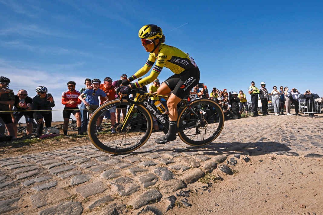 Versatile: Pauline Ferrand-Prévot made a successful start to her comeback in road cycling with a superior solo victory at Paris-Roubaix.