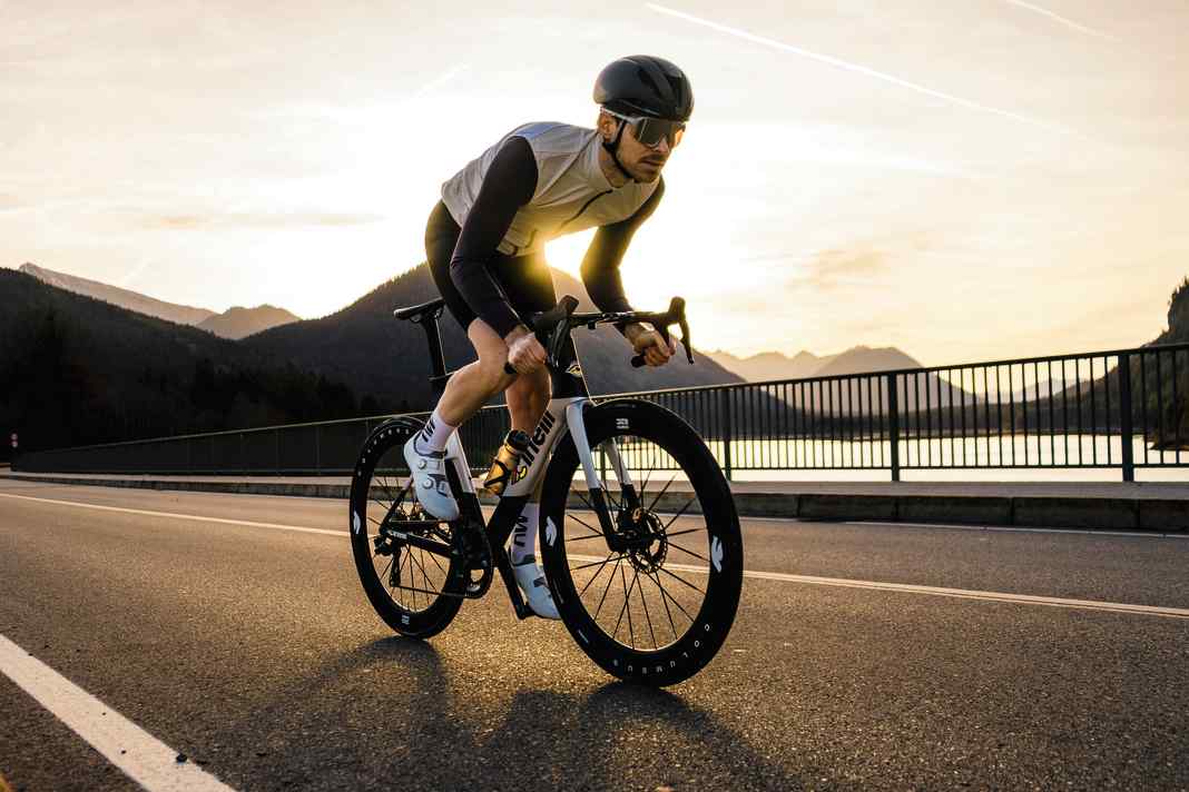 Cinelli Aeroscoop : le vélo de course aéro le plus rapide d'Italie