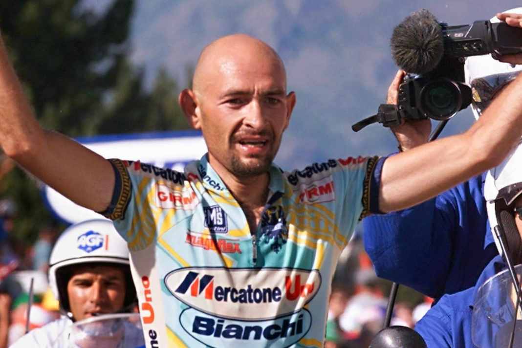 1998 gewann der Italiener Marco Pantani am Plateau de Beille und strebte als Giro- Gewinner das Double an