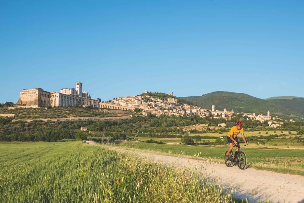 Pilgerfahrt: Das mittelalterliche Assisi,  Geburtsort des Heiligen Franziskus,  wurde 2000 zum Weltkulturerbe der UNESCO ernannt