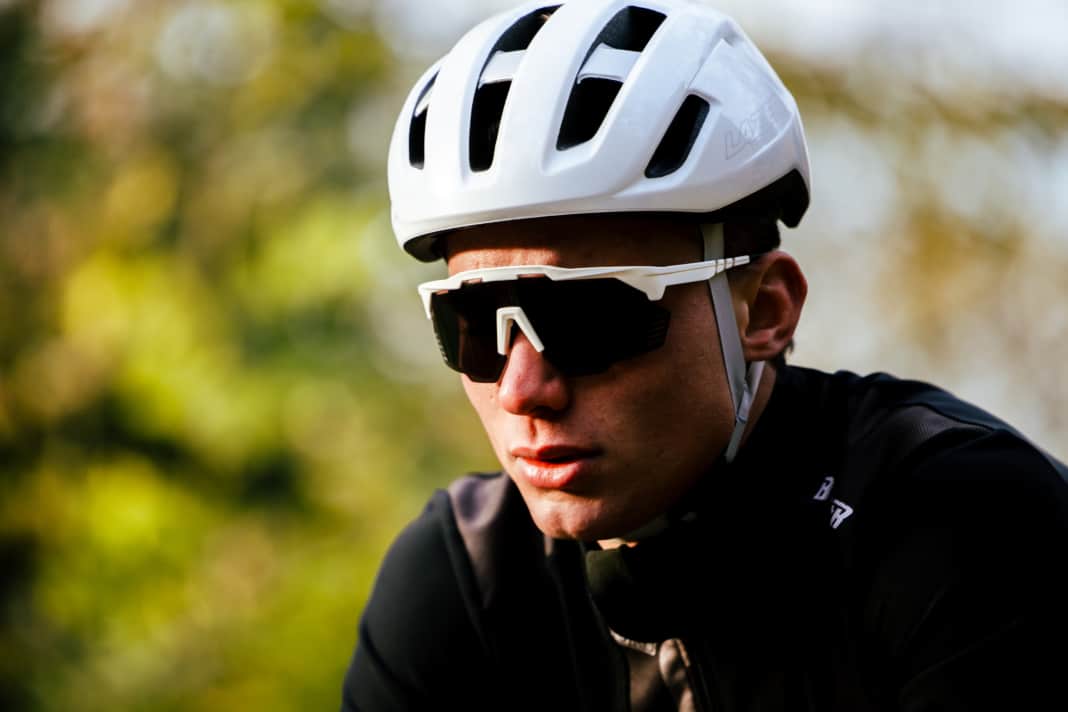 The new Sphere Kineticore from Lazer has the same rotation protection as the top models from the Belgians.