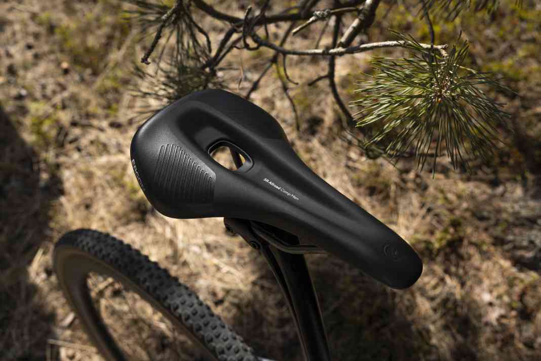 Ergon SR Allroad für Männer und Frauen: Vier komfortable Sattelmodelle für Gravel und Allroad von 89,95 bis 199,95 Euro.