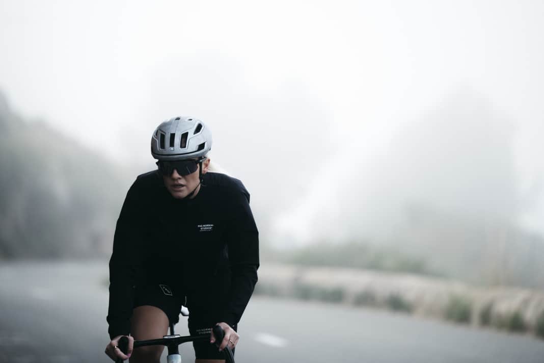 Sweet Protection Falconer 2Vi road bike helmet