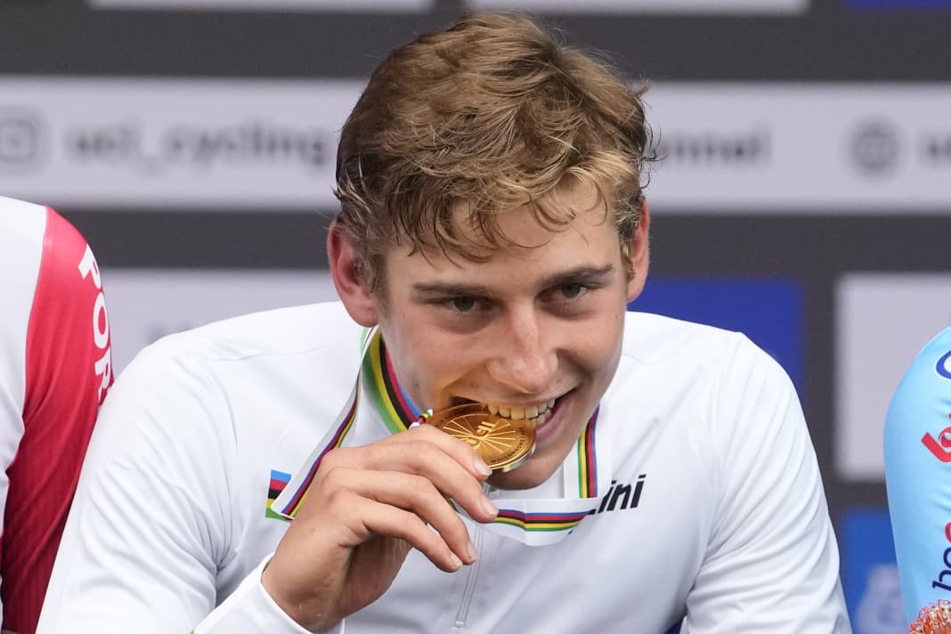 Mordre l'or : en 2022, Emil Herzog était le meilleur junior de son année.