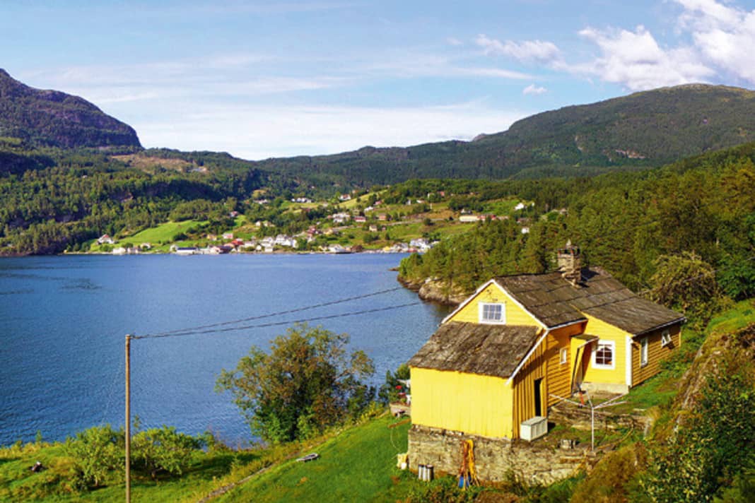 Einmal tief durchatmen am Hardangerfjord zwischen Utne und Jondal