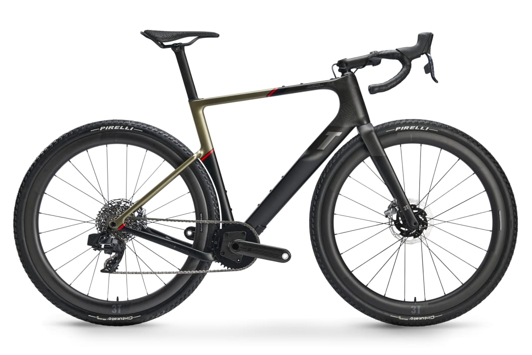 The Exploro Racemax X Huracán Sterrato - a special edition of the Exploro Racemax from 3T 