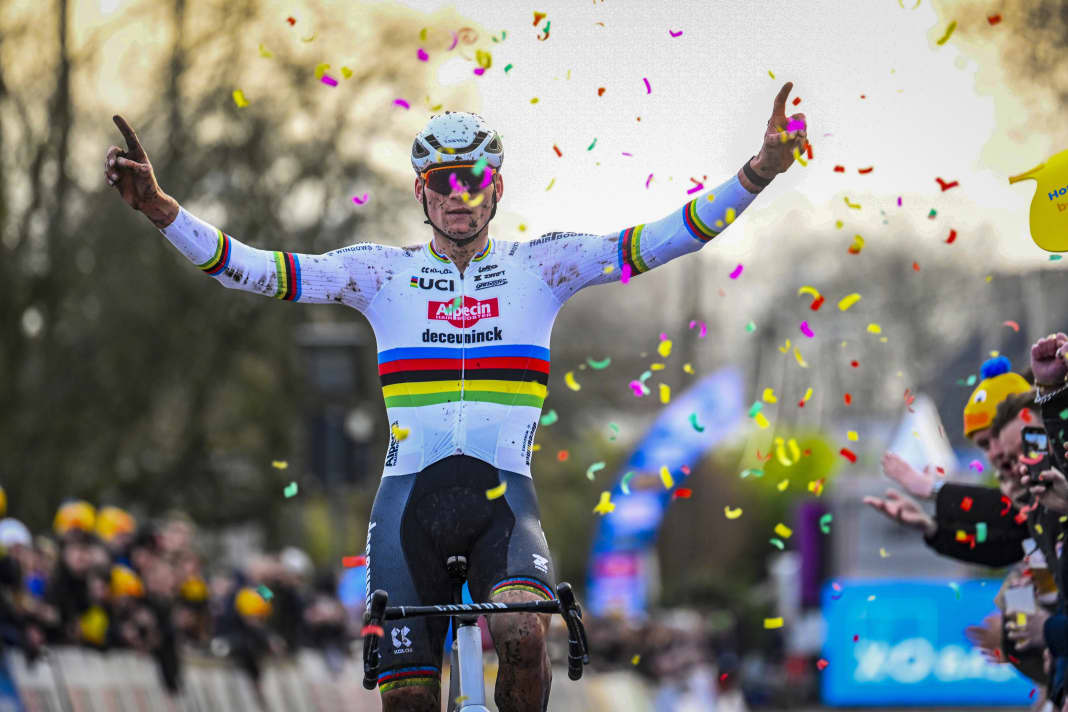 Mathieu van der Poel domine la scène du cyclo-cross depuis 2015.