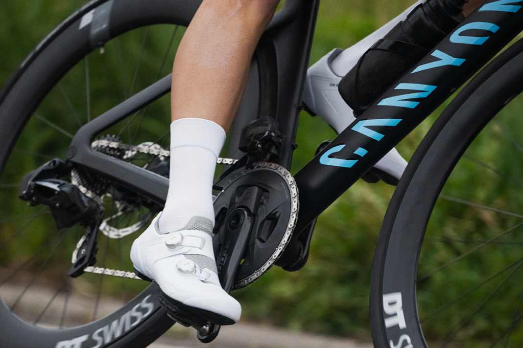 On n'avait encore jamais vu ça : des chaussures de course de Canyon.
