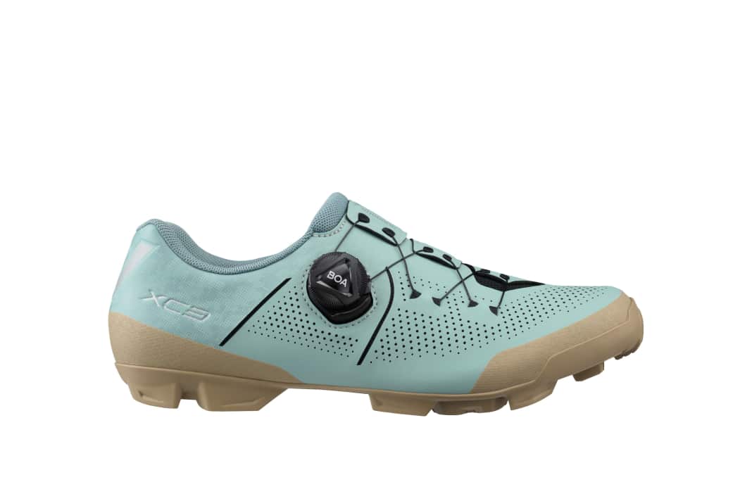 Shimano XC 302 and XC 302 W