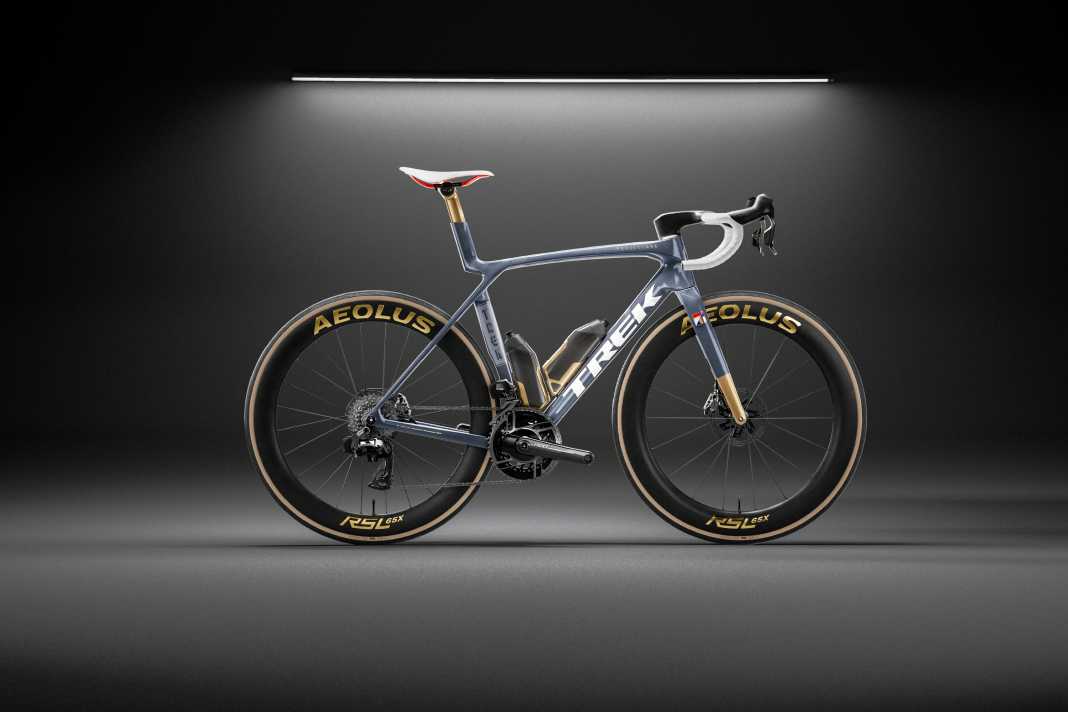 Trek No. 76 Project One ICON