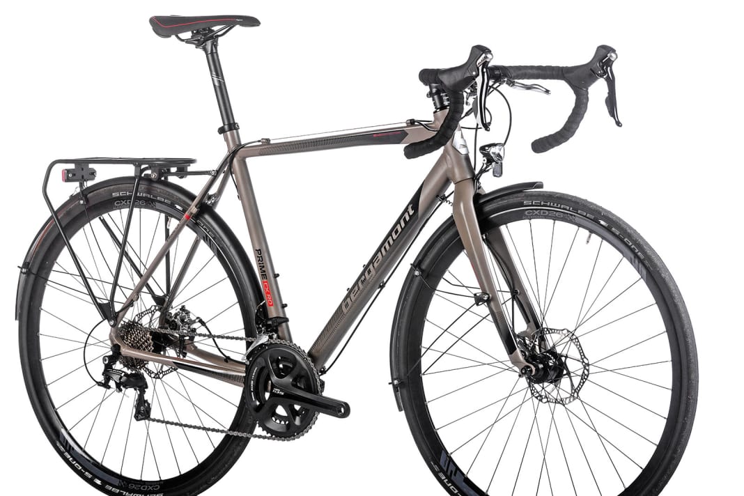 Bergamont Prime CX RD: Heavy, but robust, functional and fully equipped. 1,699 euros, 11.2 kilograms.