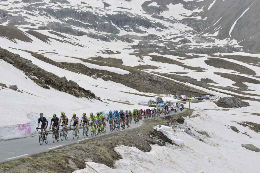 En 2016, le Giro d'Italia a franchi le Col de la Bonette