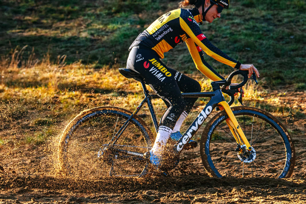 Seit Gravelbikes für Freizeitsportler populär geworden sind, sind Cyclocross-Räder eine Nische für den reinen Wettkampf-Einsatz.