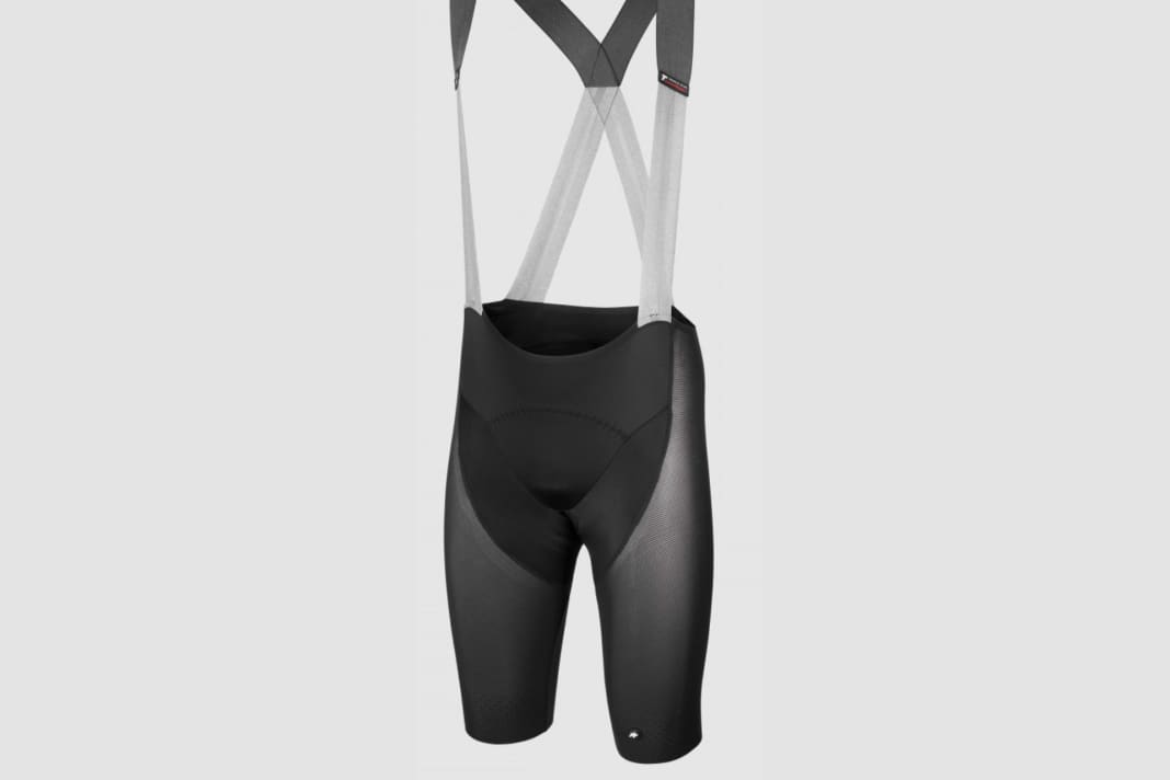 Sportlich geschnitten: Die Equipe RSR Bibshorts S9 von Assos