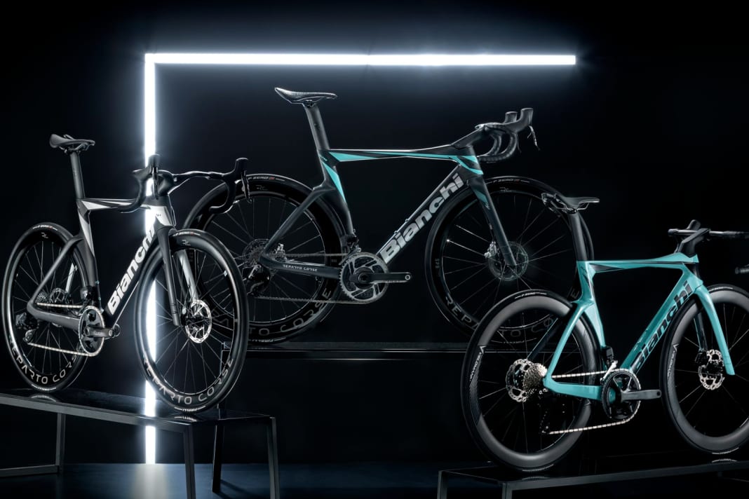 Bianchi propose la nouveauté Aero en trois variantes d'équipement à des prix compris entre 5400 et 13800 euros et en six tailles de cadre.
