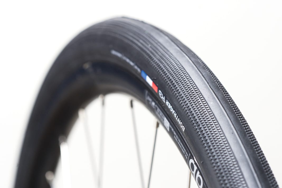 Bontrager R3 Hard-Case Lite TLR