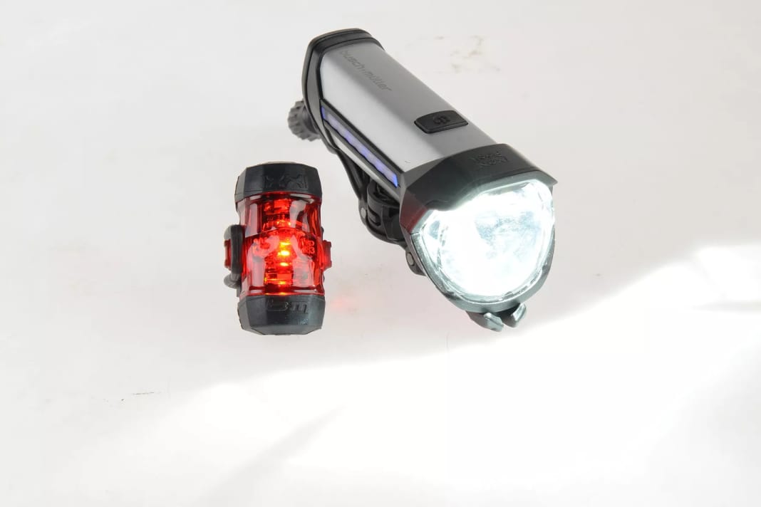 Busch & Müller	Ixon Rock / Ixxi