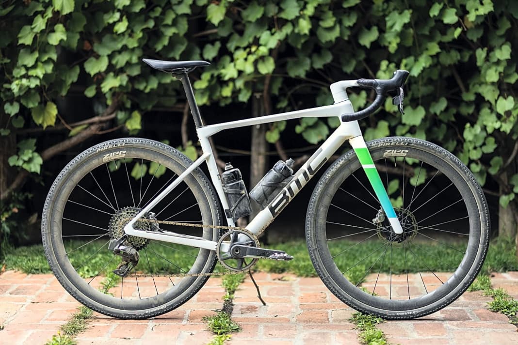 BMC Kaius race gravel bike