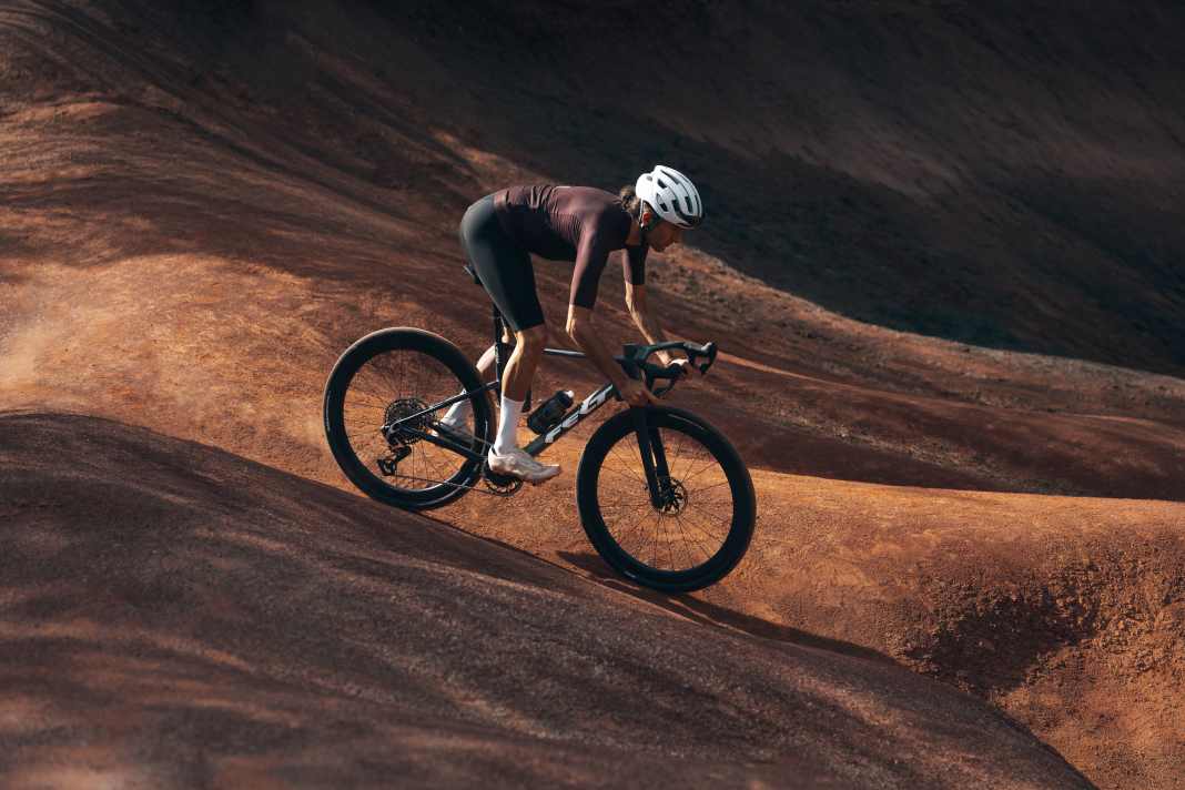 The new Breed is the first model after the rebranding of the Felt brand