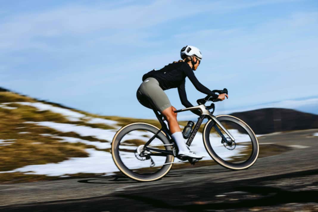 Mit der fünften Generation des Flaggschiffs SuperSix will Cannondale wieder Benchmarks bei Wettkampf-Rennrädern setzen