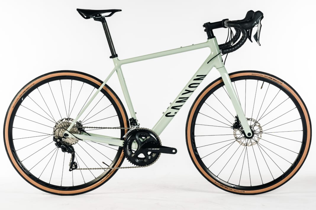 Das Canyon Endurace 7 war im TOUR-Test 2023 das preiswerteste Rad.