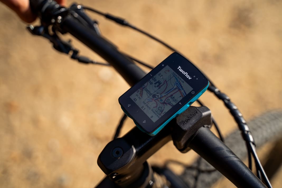The Roc is the new and smallest GPS device from Spanish manufacturer TwoNav