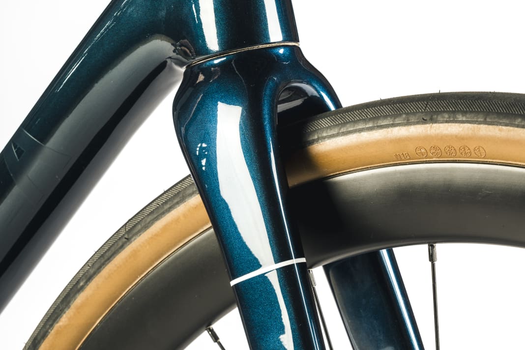 Details of the Fara F/All-Road