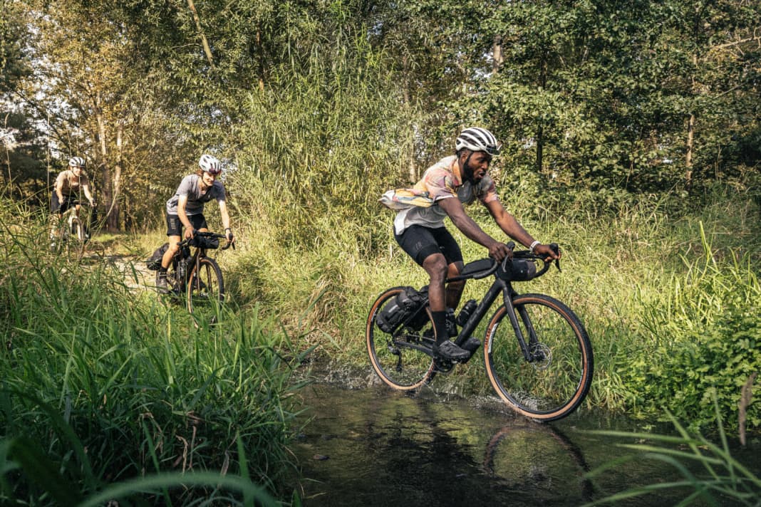 Bikepacking bikes are designed for travelling and long-distance races in difficult terrain.