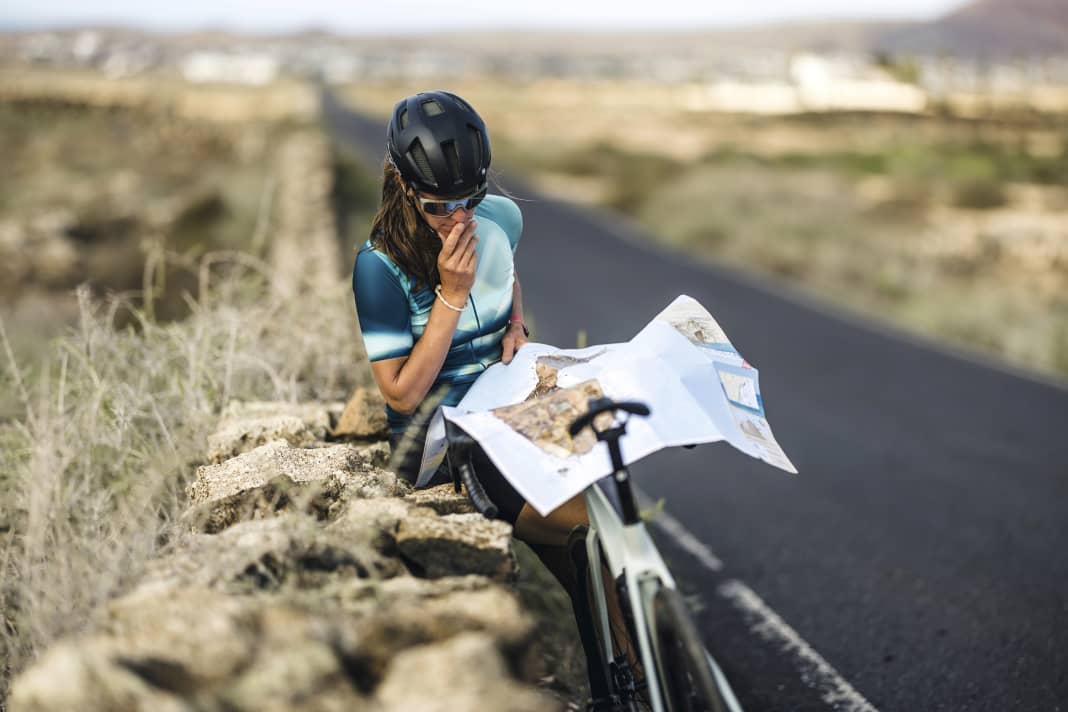Route planning: an overview of three digital route planners