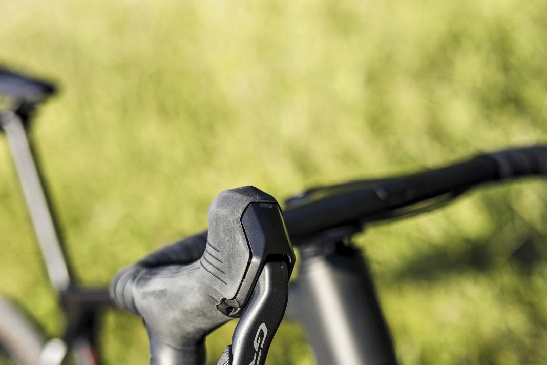 Plenty of contact surface, good grip: Shimano's GRX levers are designed for off-road cycling