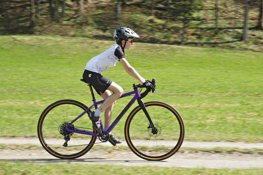 Le Vpace Michl28 testé par TOUR