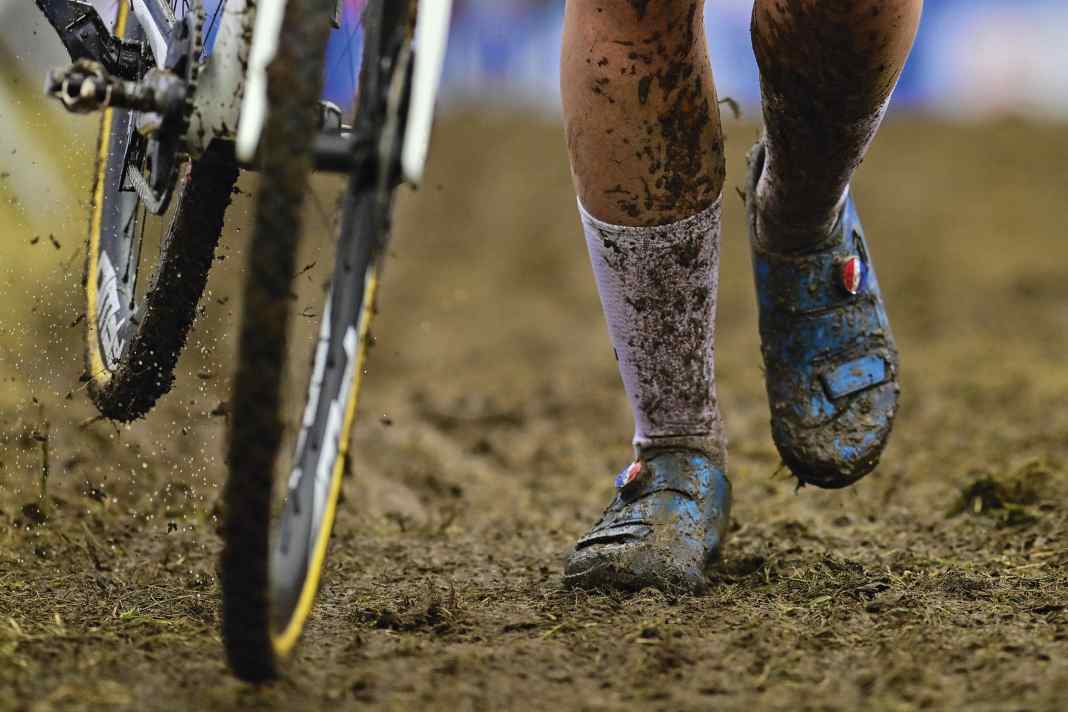 Matschige Angelegenheit: Bei der Cyclocross-WM werden die ersten Weltmeister des Radsportjahres 2025 gekürt