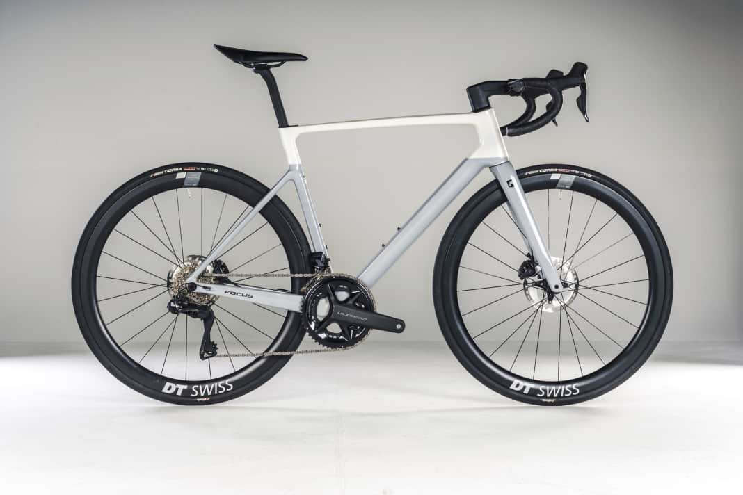 The Focus Izalco Max 9.8