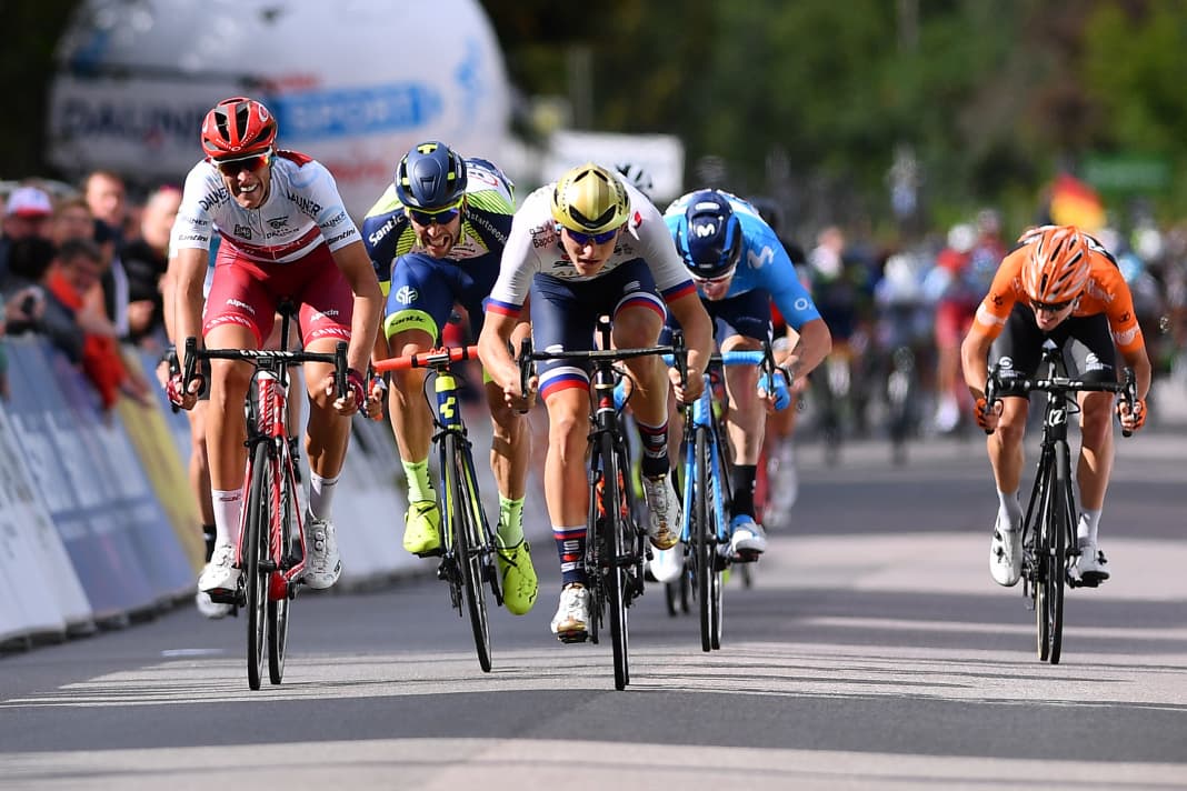 Bei der Wiederbelebung der Deutschland Tour 2018 machte die Rundfahrt bereits einmal Station in Merzig. Damals triumphierte Matej Mohoric (Mitte) vor Nils Politt (links) im Sprint einer kleinen Gruppe.