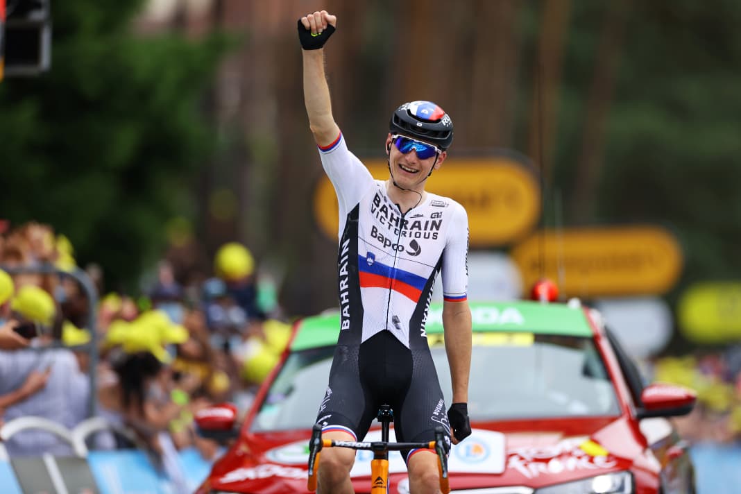 In 2021, Matej Mohoric rode to a stage win as a breakaway; the following year he won Milan-San Remo in a similar fashion