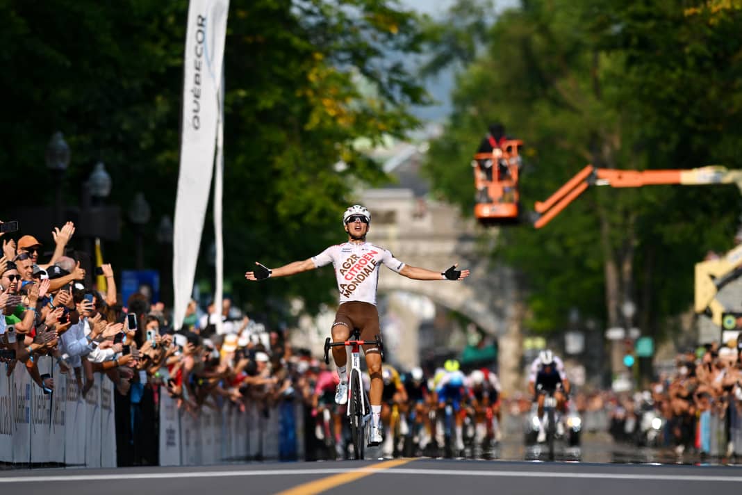 Benoit Cosnefroy a remporté le Grand Prix Cycliste de Québec en 2022