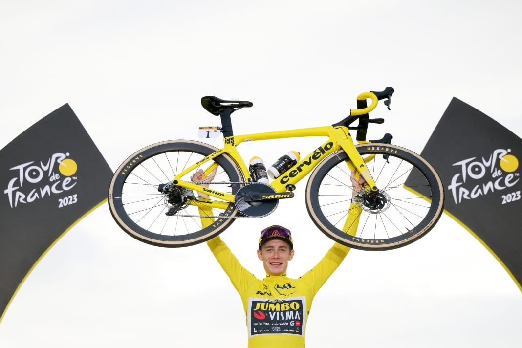 Jonas Vingegaard hat die Tour de France 2023 gewonnen und damit den zweiten Gesamtsieg in Serie gefeiert.