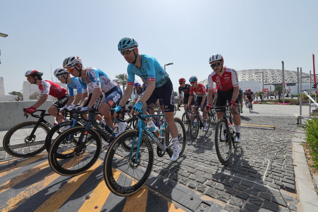 Die 6. Etappe der UAE Tour begann und endete in Abu Dhabi