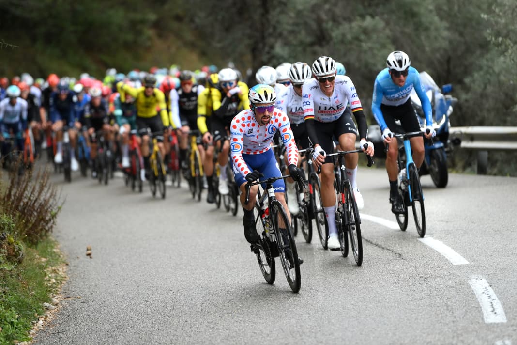 The final stage of Paris-Nice 2024 began with Mathieu Burgaudeau in the mountains jersey, but the Frenchman ran out of power before the first climb.