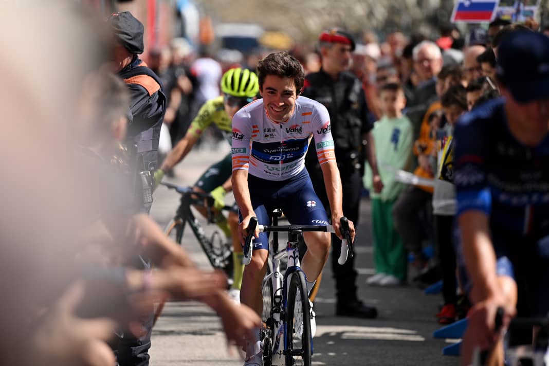 Even before the start of stage 6 in Berga, the Catalan fans created a great atmosphere. Lenny Martinez was thrilled.
