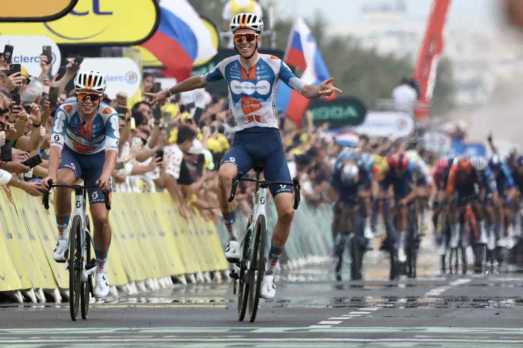 Les vainqueurs d'étape du Tour de France 2024 : 1ère étape : Romain Bardet (Team dsm-firmenich PostNL)