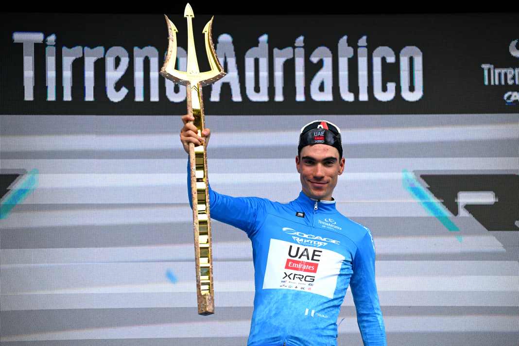 Juan Ayuso wurde wie erwartet Gesamtsieger von Tirreno-Adriatico 2025