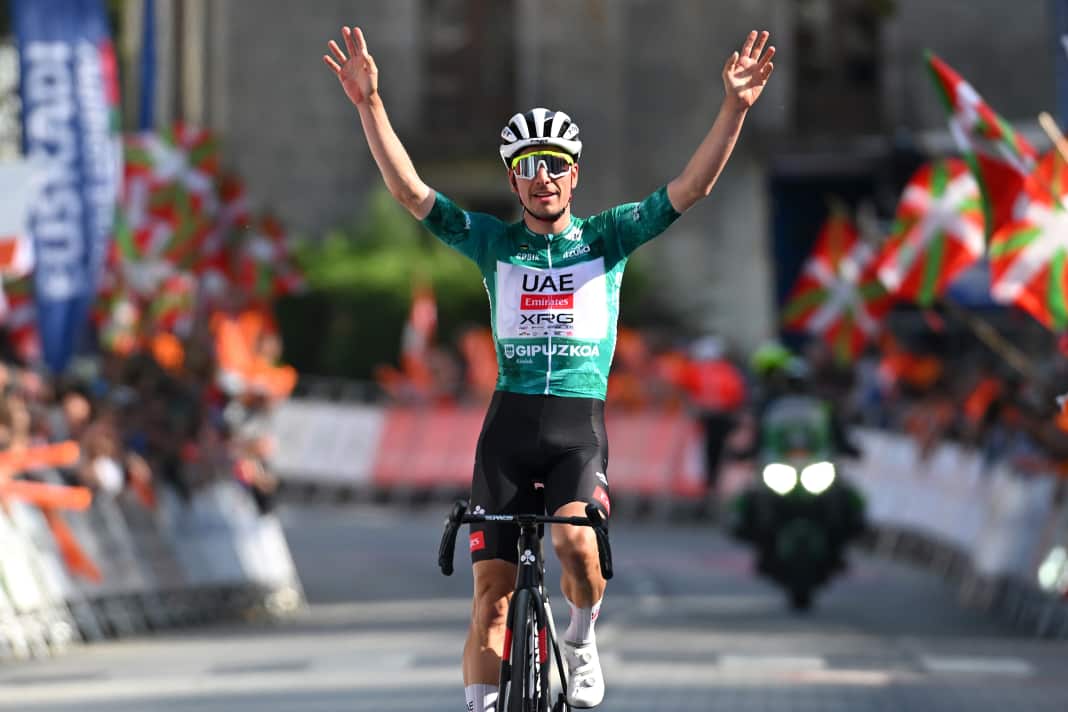 Joao Almeida (UAE Team Emirates – XRG) gewann die Etappe.