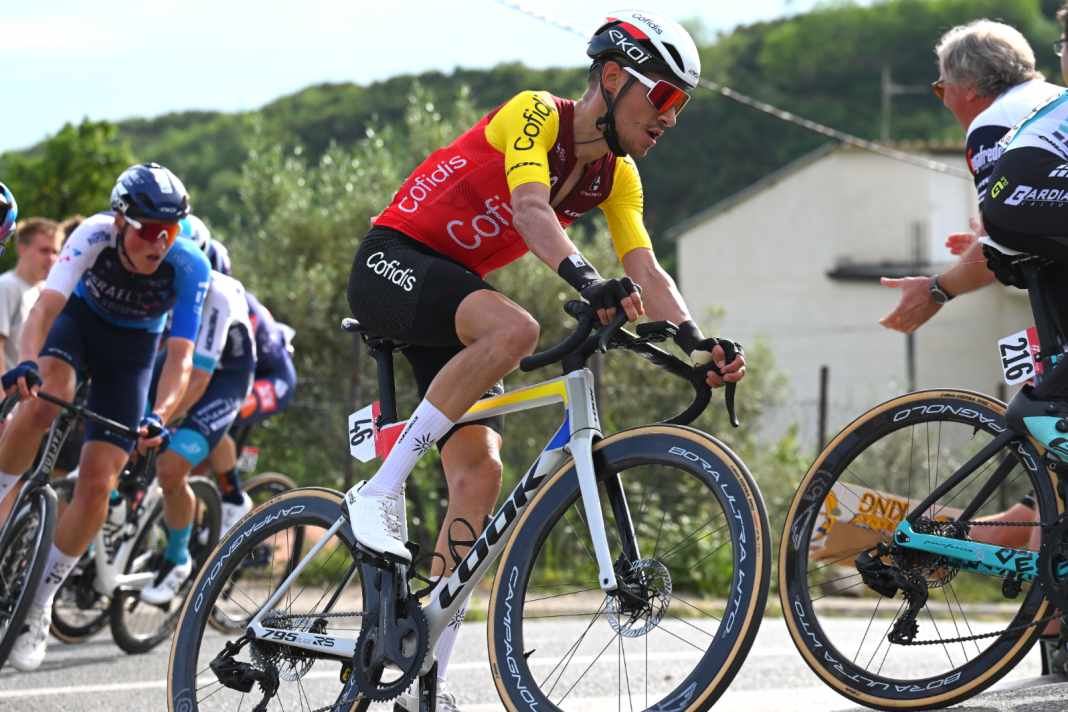 At the Giro opener, Cofidis rider Stefano Oldani was seen with a new Campagnolo groupset