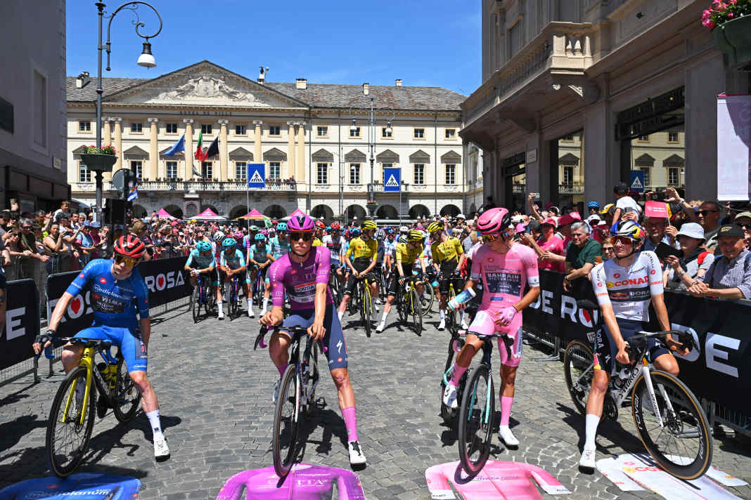 Vor der 14. Etappe des Giro d'Italia fuhr Afonso Eulalio noch im Rosa Trikot. Es war vorerst der letzte Tag für den Bahrain-Fahrer im Jersey