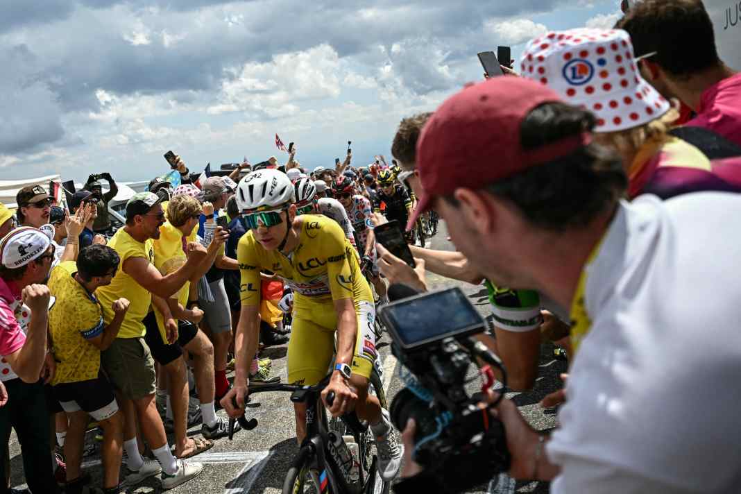 Tadej Pogacar (UAE Team Emirates – XRG) won the 14th stage.