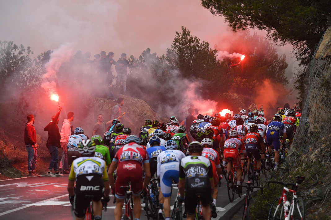 Fans with flares at Milan-Sanremo 2017